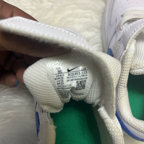 NIKE TODDLER SIZE 9 NIKE COURT BUROUGH LOW - Picture 8 of 8